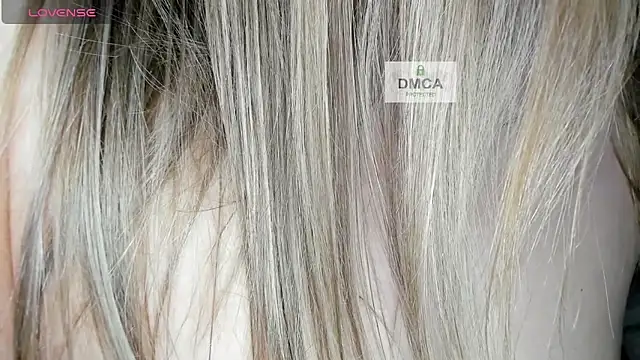 Hot_Kuki's Live XXX Chat