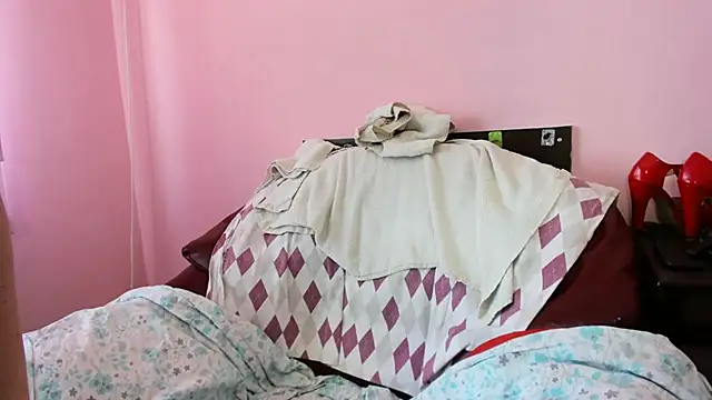 HotSweetAngel Adlı Modelin Canlı XXX Sohbeti