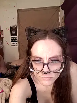 Pokazy przed kamerką – snowbird1117