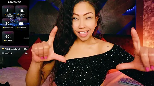 แชท XXX สดของ ElyaQuinn