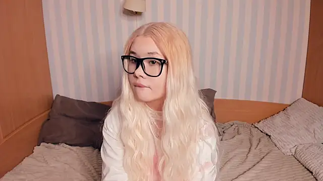 Chatroom XXX en direct de OraliaTumbleston