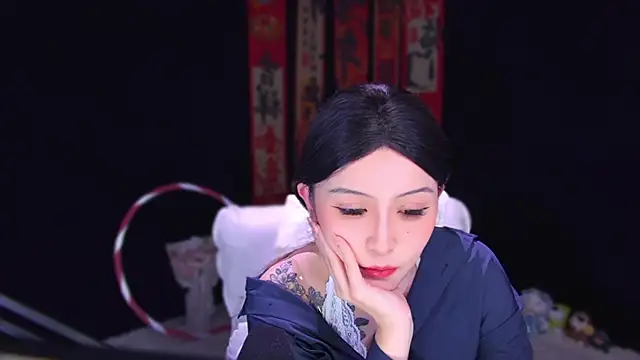 Show modela Wik-yibao na web-kameri