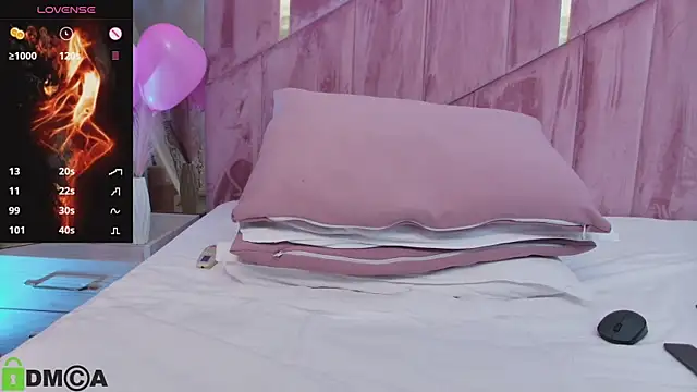 SelenaDaze: απευθείας συνομιλία ΧΧΧ