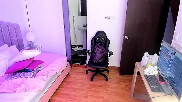 Chat +18 de Amy_Ferreira ao vivo