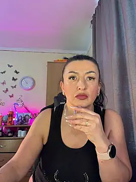 Chat +18 de Hotangel75 ao vivo