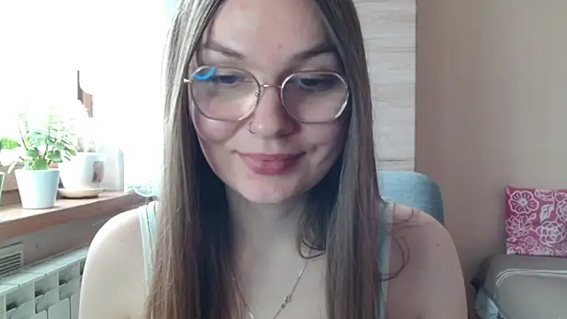 Chat +18 de LooveELLYx ao vivo