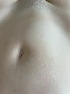 JuicyGamess লাইভ XXX চ্যাট