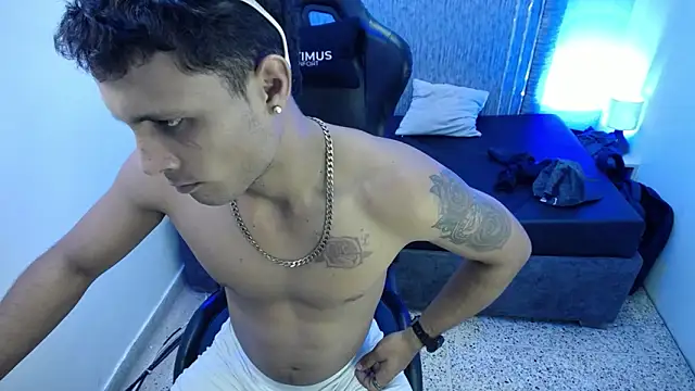 The_twinks_ Chat XXX live