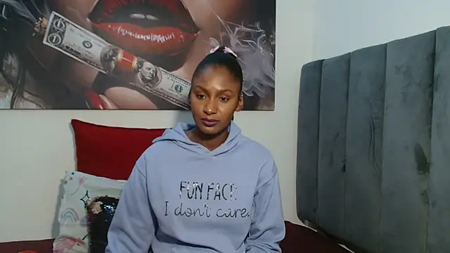 Moreish-06 即時 XXX 聊天