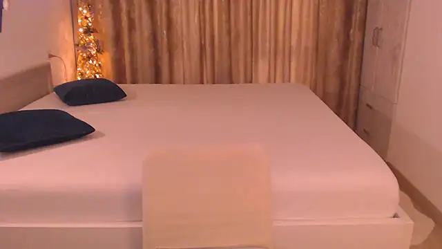 Chat +18 de Raisshy ao vivo