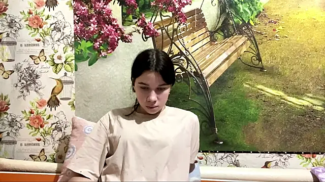 DebbiGoodknight's Live XXX Chat