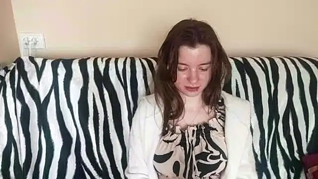 LanitaHemple Adlı Modelin Canlı XXX Sohbeti