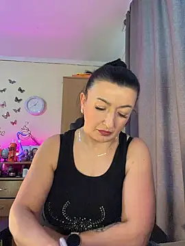 Chat +18 de Hotangel75 ao vivo