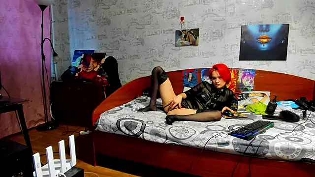 KagamiTayga Adlı Modelin Canlı XXX Sohbeti