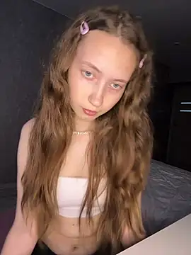 Holy_Poly Webcamshow