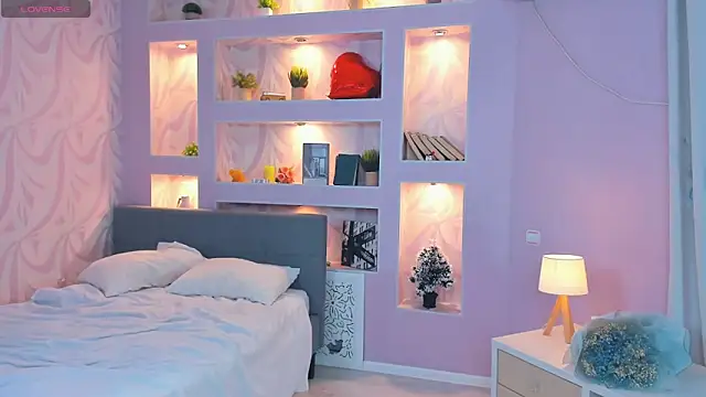 FloraDobb: απευθείας συνομιλία ΧΧΧ