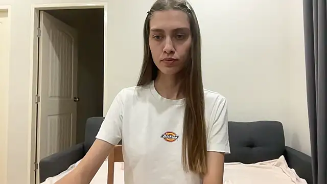 แชท XXX สดของ SonyaSweety