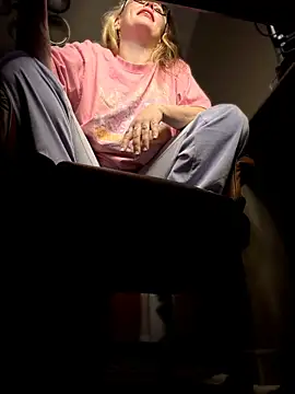 Chatroom XXX en direct de MarlaFknSinger