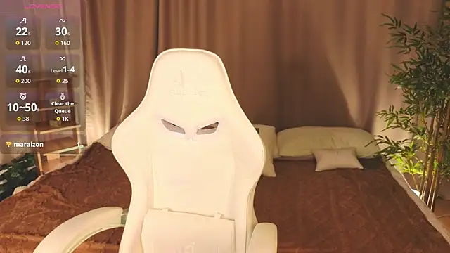 pinky_beby élő XXX-chatje