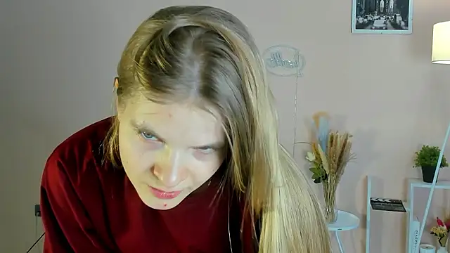 VikiSwauger's Live XXX Chat