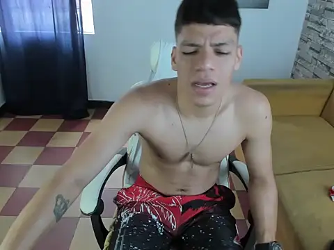 XXX chat uživo modela Andres_sant_