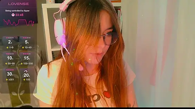 Pertunjukan Kamera Web GhostLane