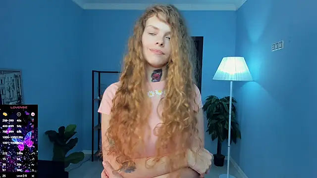 RayaNenlia Chat XXX live