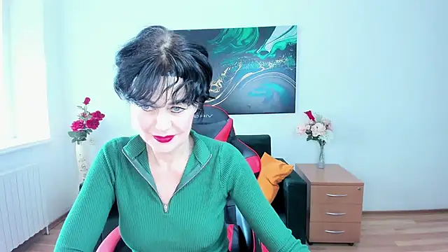 Silvia_Wallec Chat XXX live