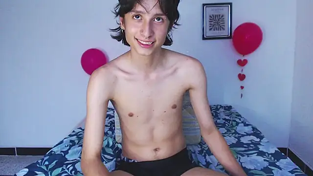 Chat +18 de cirosky_elchicopolla ao vivo