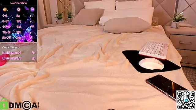 دردشة CharlotteMitchell الجنسية المباشرة