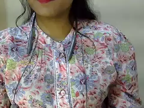 cuttie_shivi Webcamshow