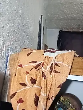 eroos_twink Show in webcam