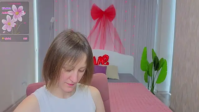 LuluChiiii Live XXX-chat