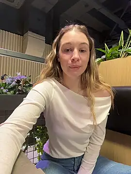 XXX chat uživo modela SashaCatt