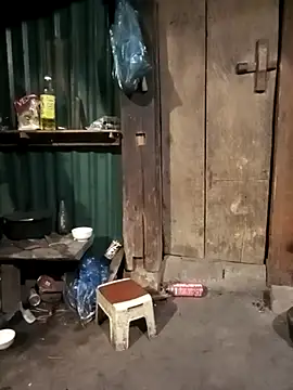 sary-hot2x Show Webcam