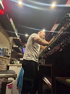 Chatroom XXX en direct de trainwithme