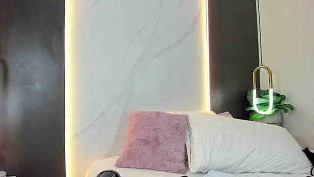 valeryn__rosse: онлайн-секс-чат