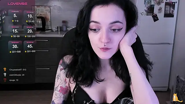 Chat +18 de linaa__tyaan ao vivo