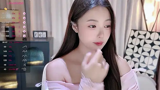 Ubela_7 Live XXX-chat