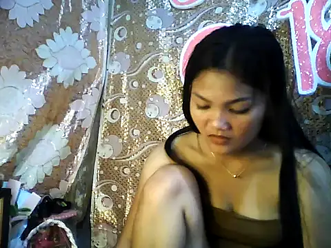 Show de PinaySkinnyJust18 na webcam