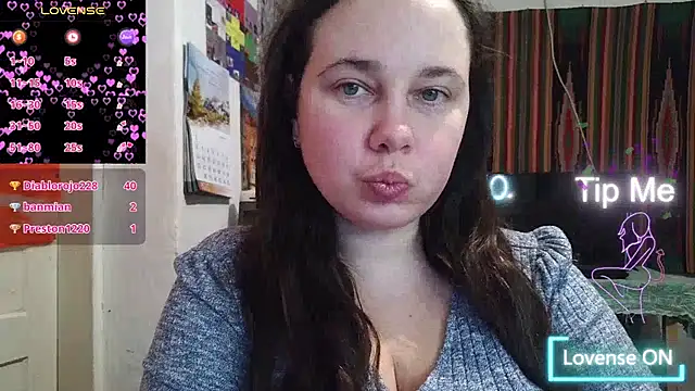 Онлайн чат XXX Cora_Maro