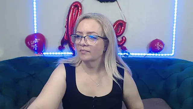 Chat XXX Live IvanaCharm