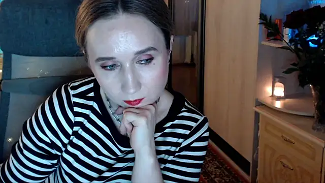 ClassyInnan Live XXX chat