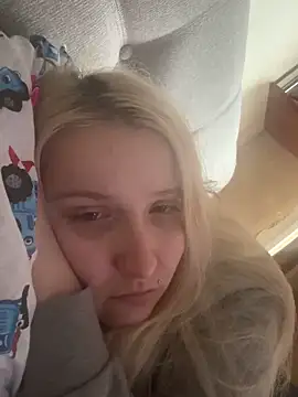 Milana_Key 现场XXX聊天