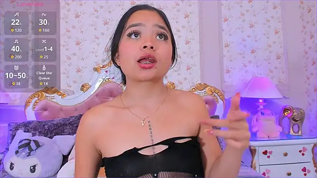 SharonBonetのライブXXXチャット