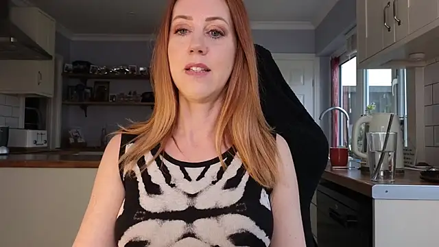 stripmequick Live XXX-Chat