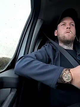 dave32000 Live XXX-Chat