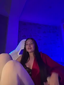 Karamelikaa: απευθείας συνομιλία ΧΧΧ