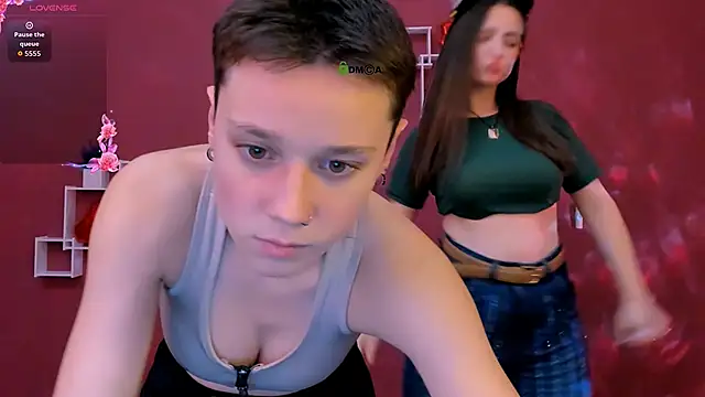 jenna_elayne: απευθείας συνομιλία ΧΧΧ