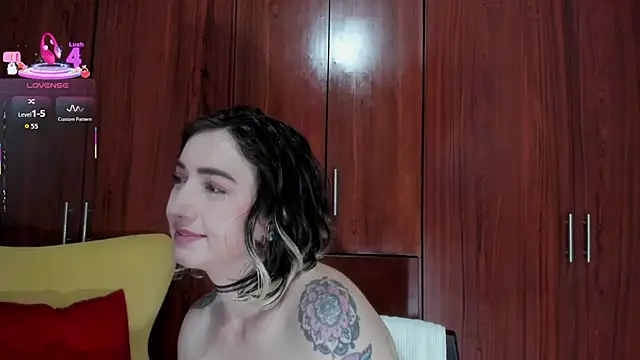 Chat XXX ao vivo de carly_grasso